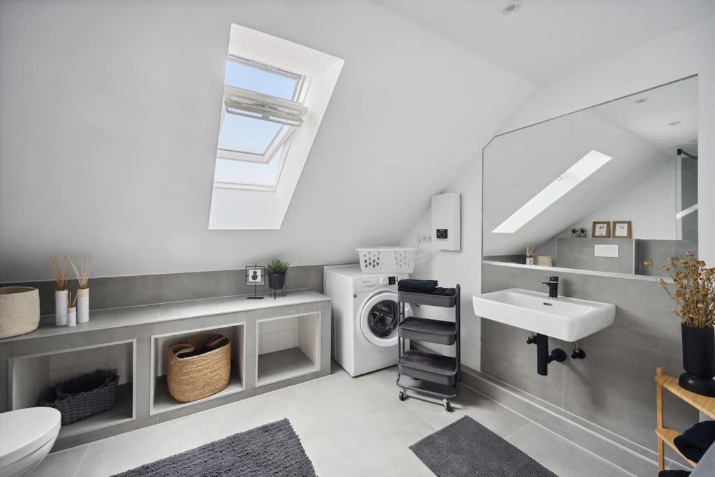 Dachgeschoss Traum Schwelm Bluecherstr - Naehe Dus & Dortmund & Koeln & Essen ภายนอก รูปภาพ