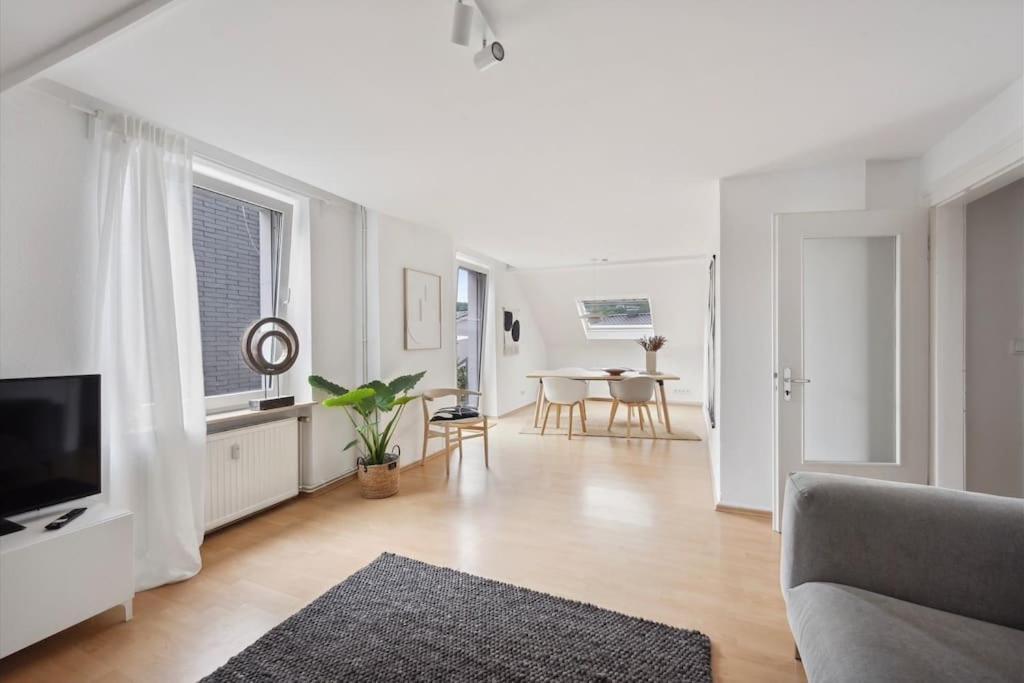 Dachgeschoss Traum Schwelm Bluecherstr - Naehe Dus & Dortmund & Koeln & Essen ภายนอก รูปภาพ